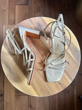 Vicky Tcherassi Gold Metallic Strappy Block Heel Sandals EU Sz: 38/ US sz: 7.5